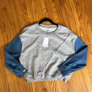 NWT GUESS Cropped Sweater | Denim Sleeves, size XS
